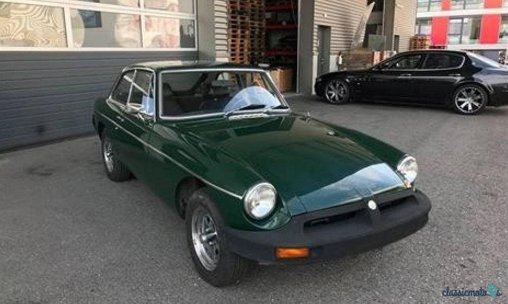 1975' MG MGB GT photo #2