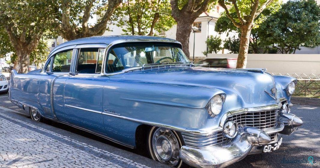 1954' Cadillac Fleetwood photo #1