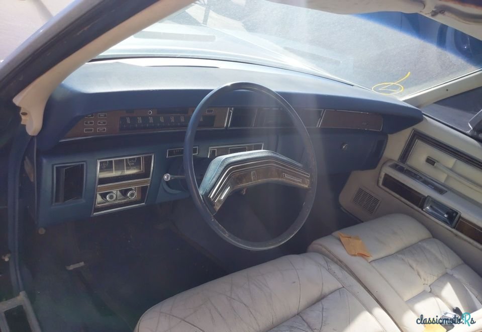 1977' Lincoln Continental photo #3