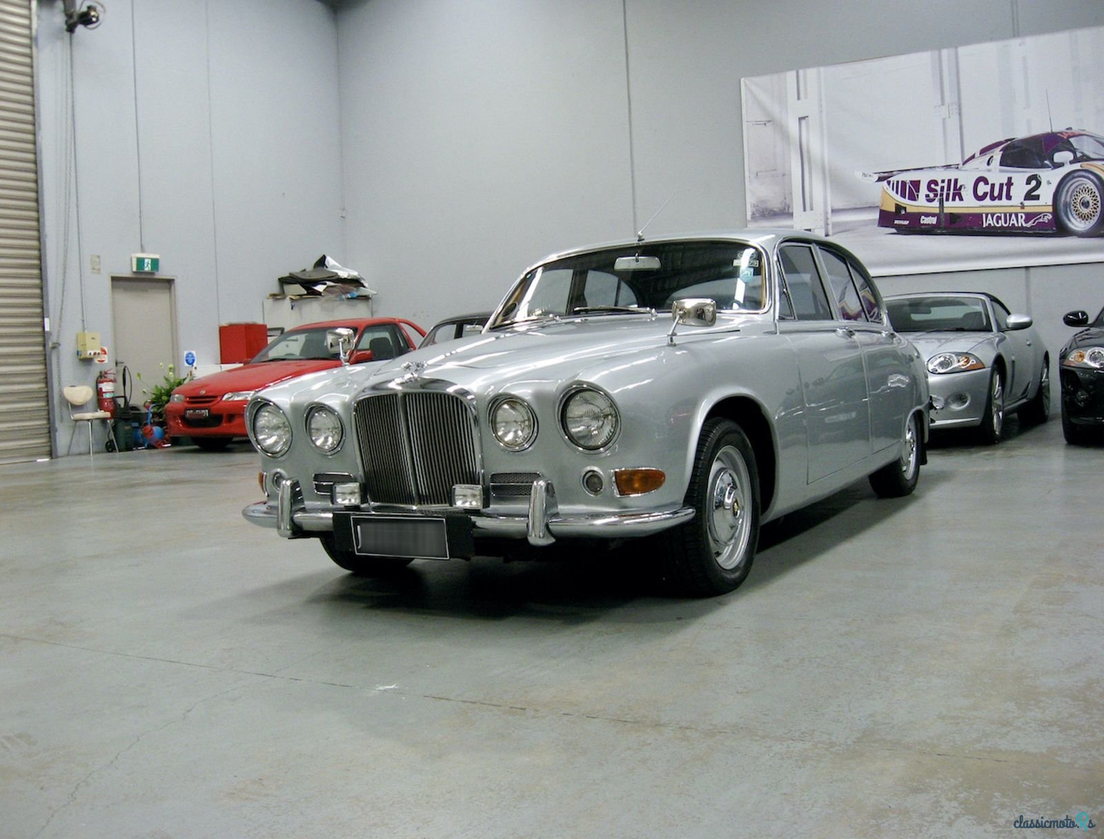 1967' Jaguar 420 Manual Overdrive photo #4