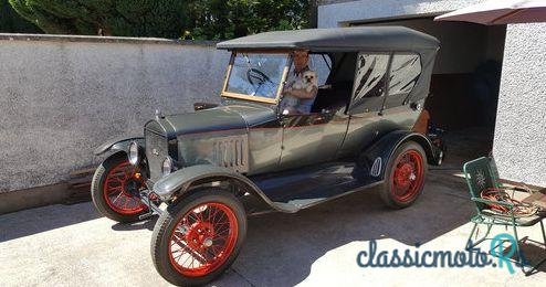 1924' Ford Model T photo #2