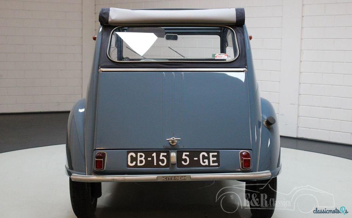 1959' Citroen 2CV photo #2