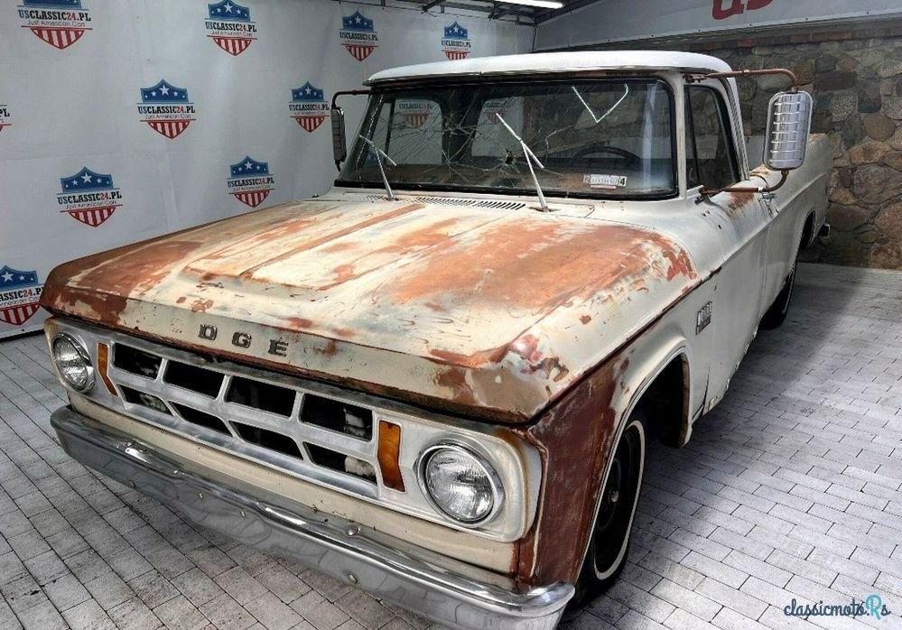 1968' Dodge D100 photo #3
