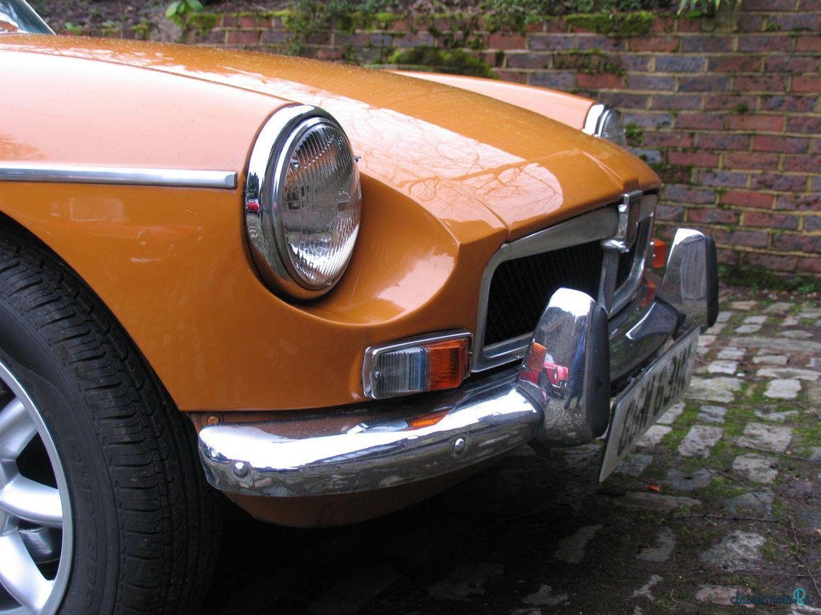 1974' MG Mgb Gt photo #3
