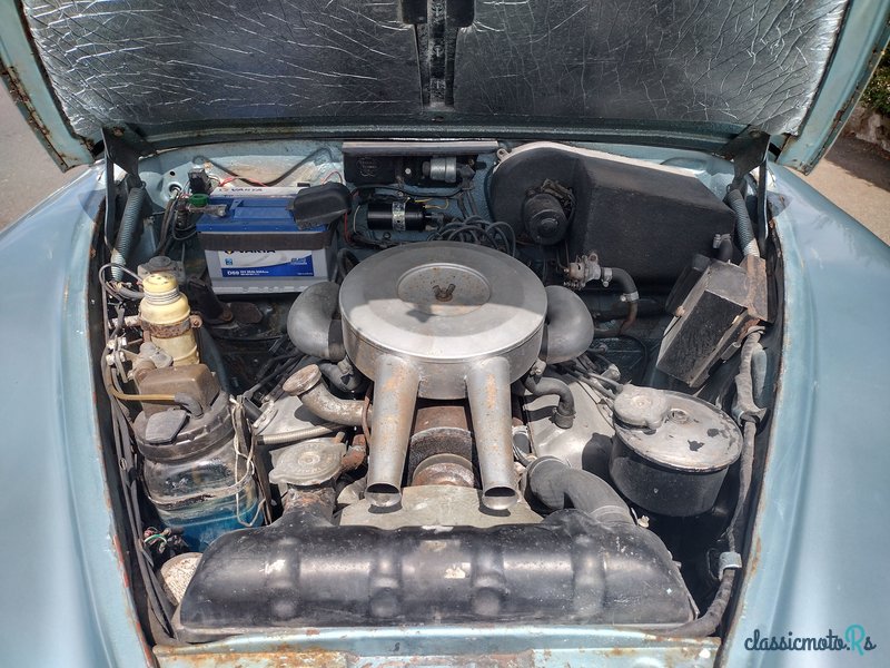 1963' Daimler V8250 photo #6