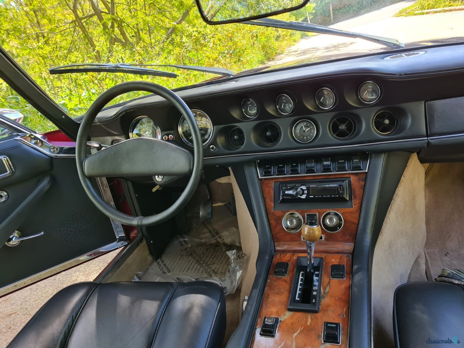 1972' Jensen Interceptor III photo #3