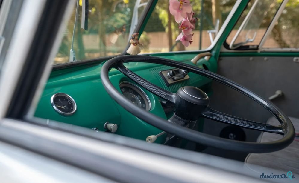 1965' Volkswagen Type 2 photo #4