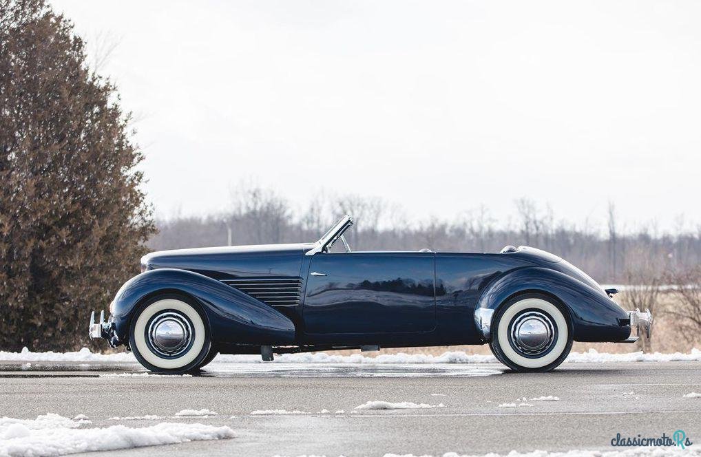 1937' Cord 812 Phaeton photo #4