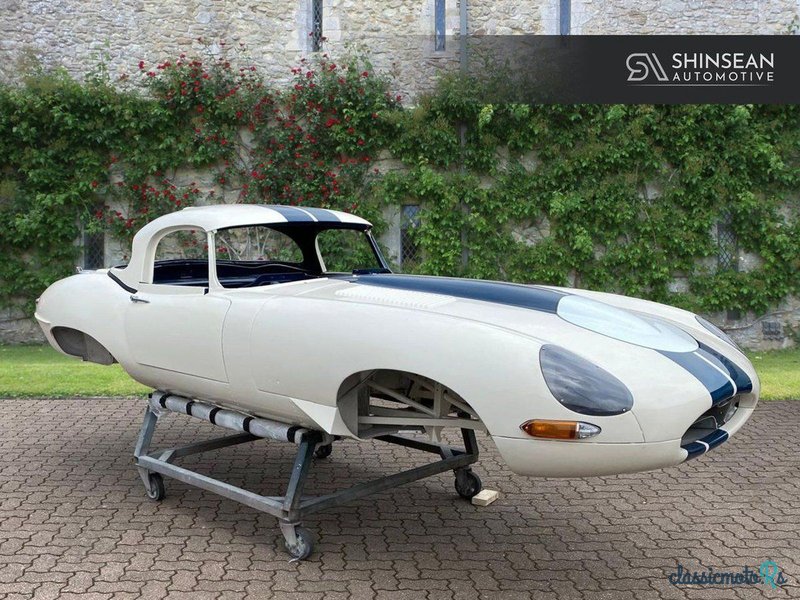 1963' Jaguar E-Type photo #6