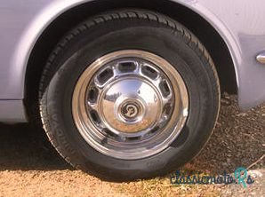 1975' Jaguar Sovereign photo #4