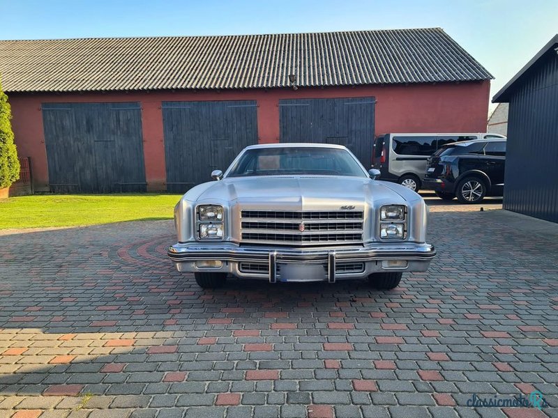1976' Chevrolet Monte Carlo photo #3