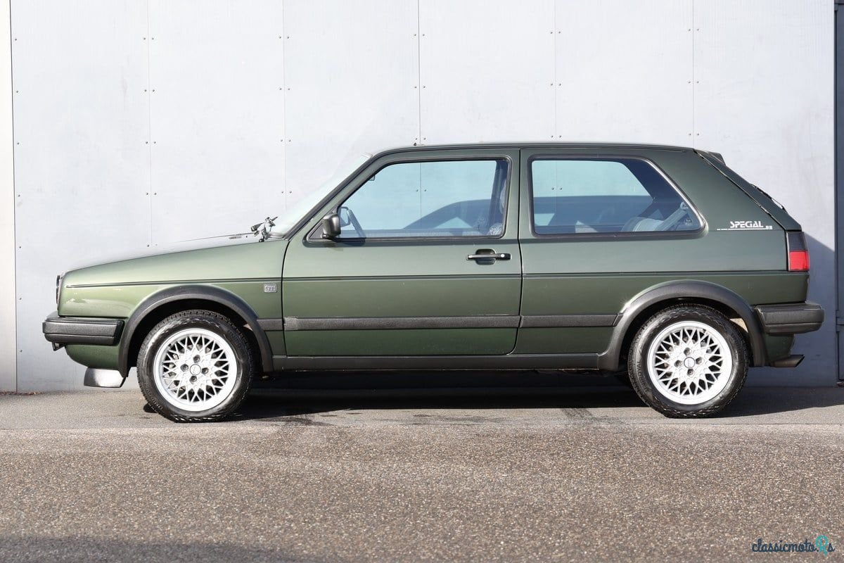 1988' Volkswagen Golf photo #5