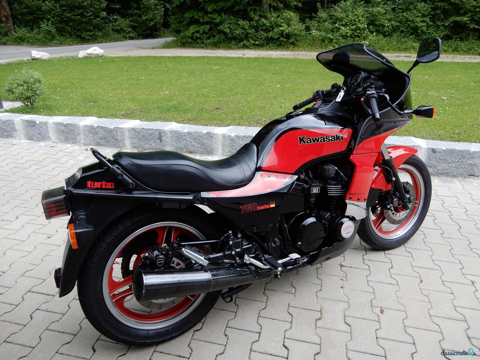 1984' Kawasaki ZX750 Turbo photo #2