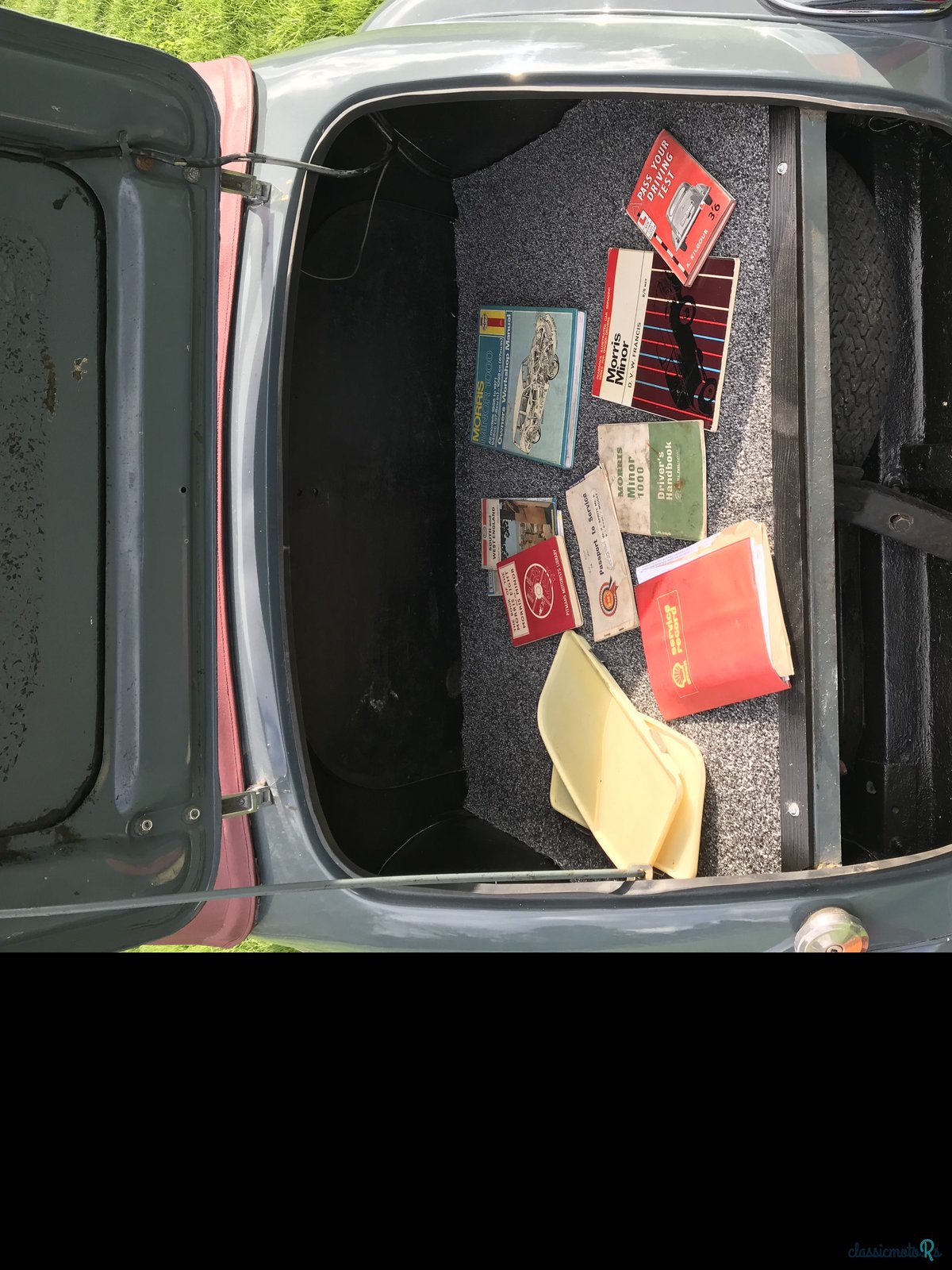 1958' Morris Minor photo #3