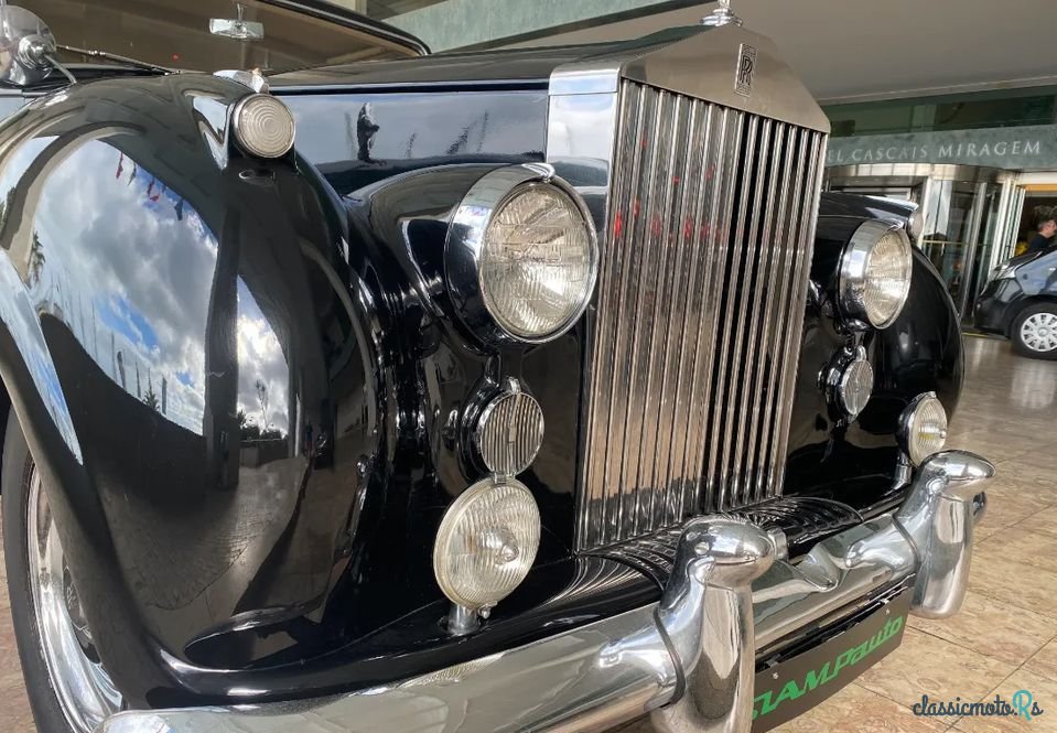 1957' Rolls-Royce Silver Wraith photo #3