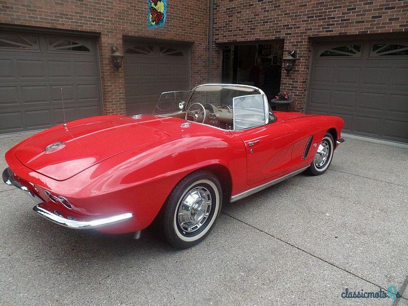 1962' Chevrolet Corvette photo #1