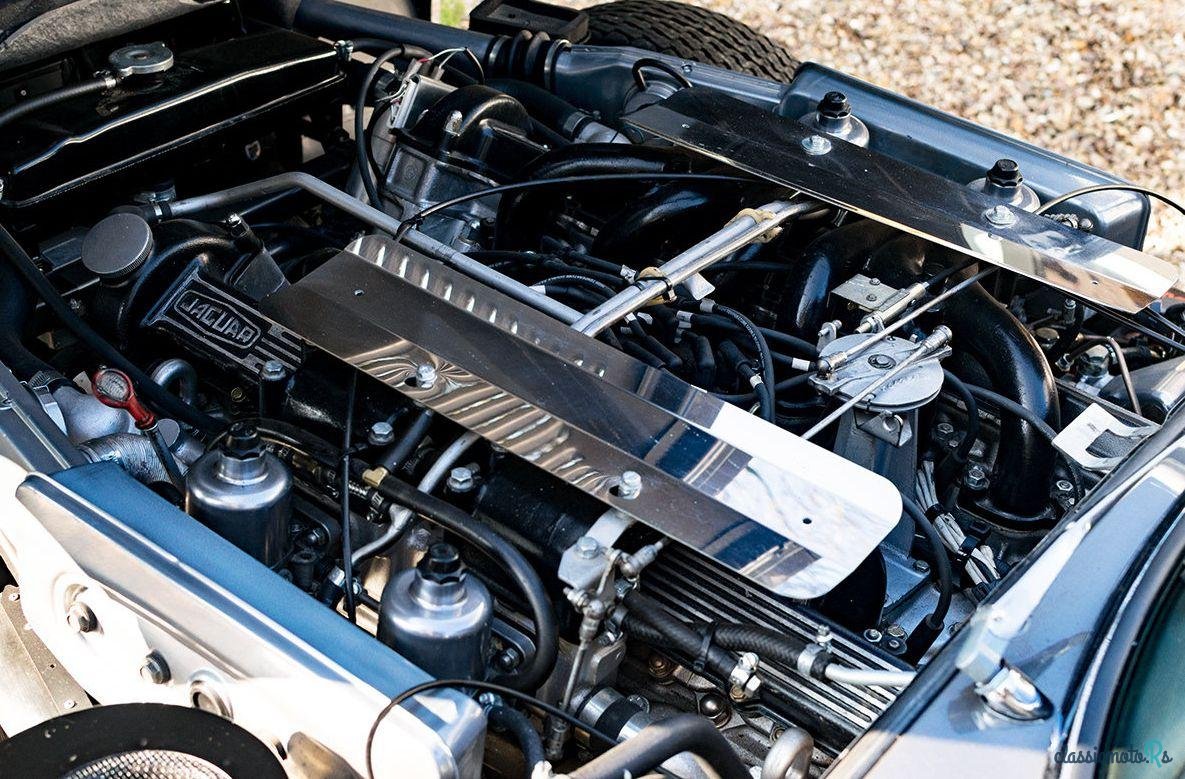 1971' Jaguar E-Type Series 3, V12 Fhc Coupe photo #2