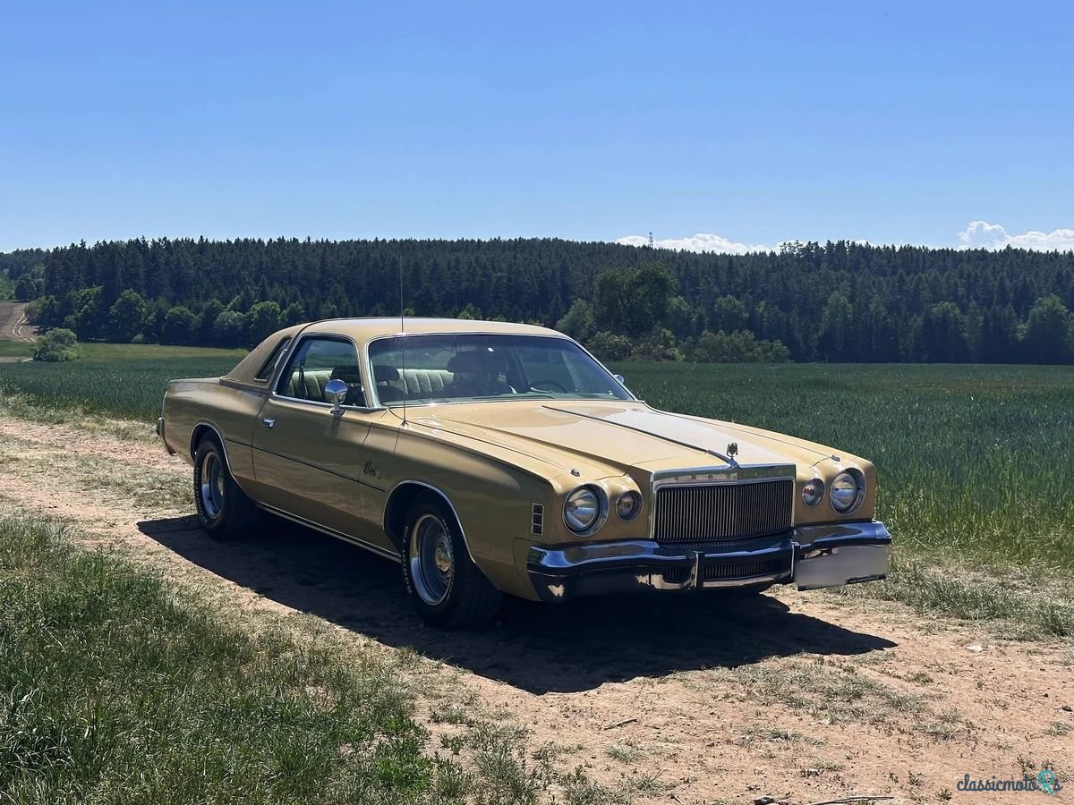 1976' Chrysler Cordoba photo #1