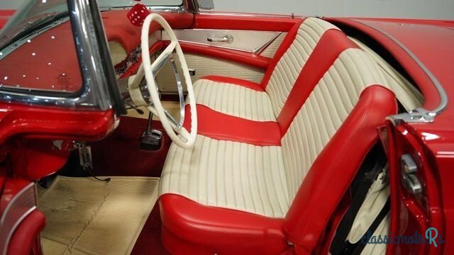 1957' Ford Thunderbird photo #4