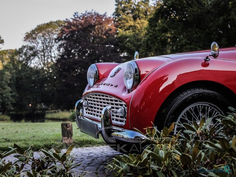 1958' Triumph TR3 photo #3