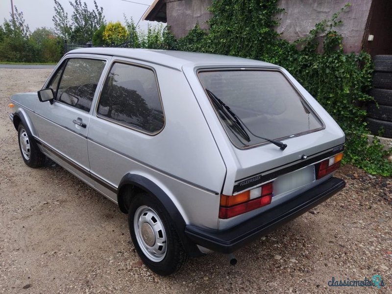 1980' Volkswagen Golf 1.1 L photo #5