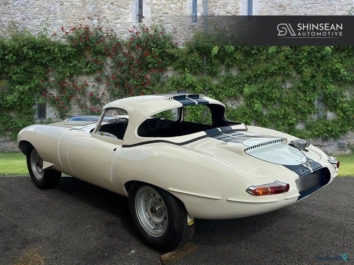 1963' Jaguar E-Type photo #2
