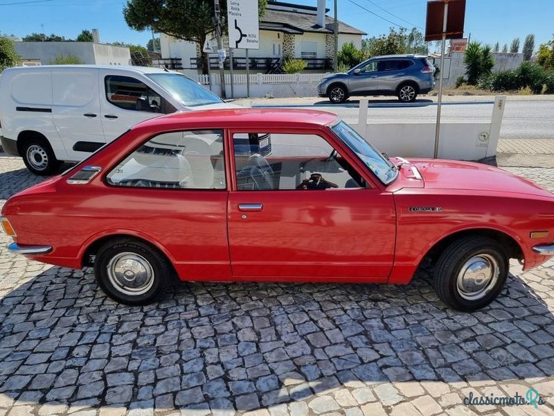 1975' Toyota Corolla photo #3