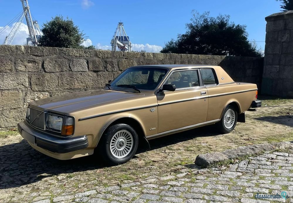 1979' Volvo 262 C Bertone photo #1