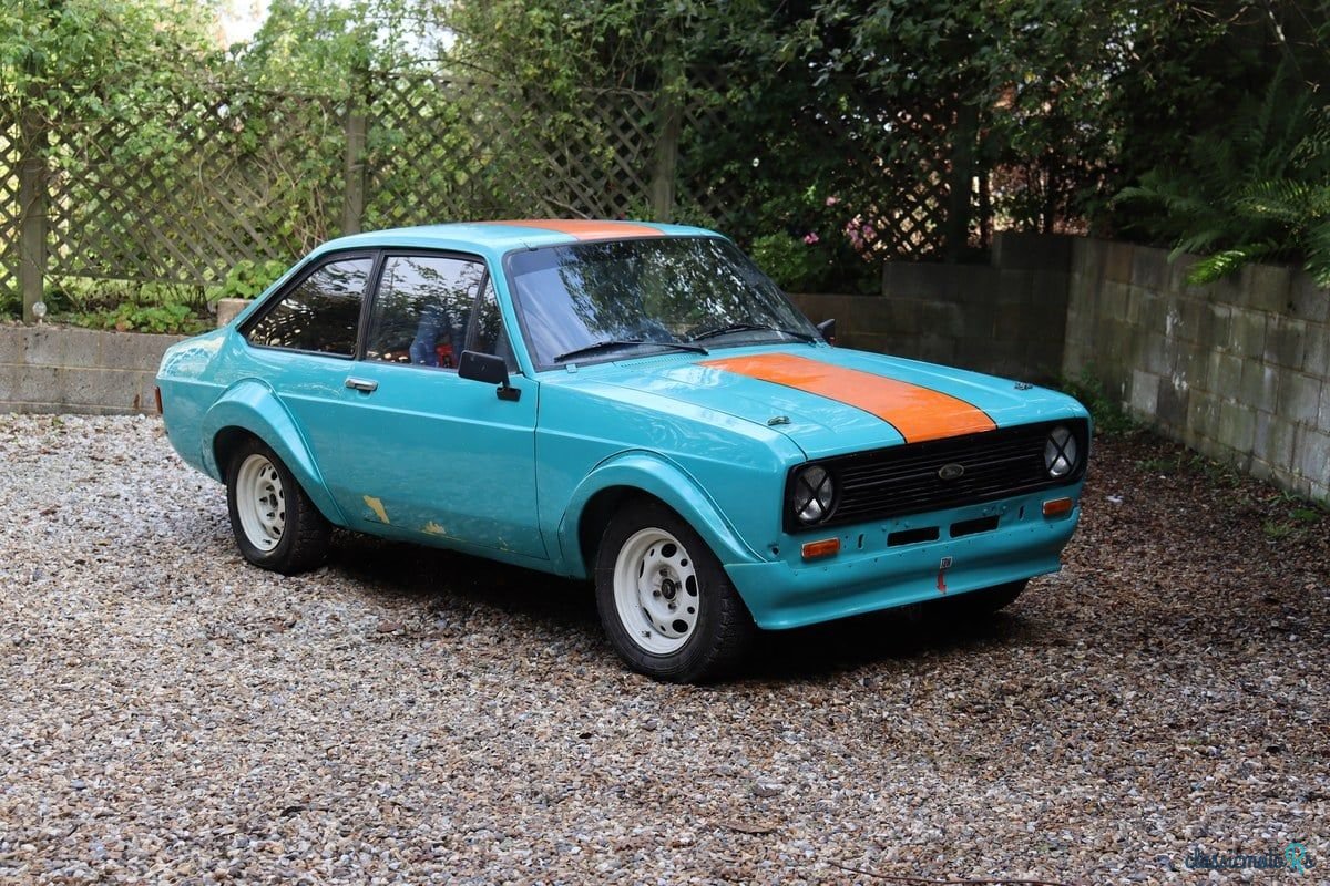 1975' Ford Escort photo #1