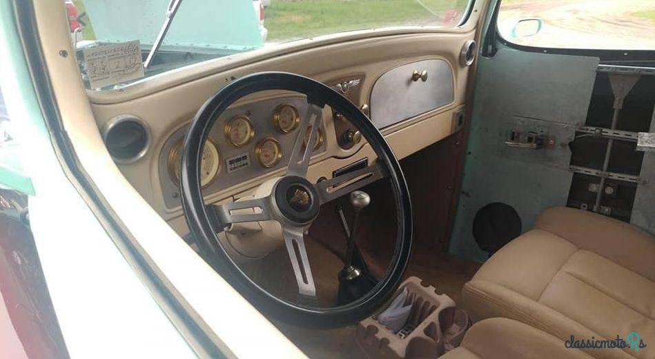 1933' Pontiac 601 photo #1