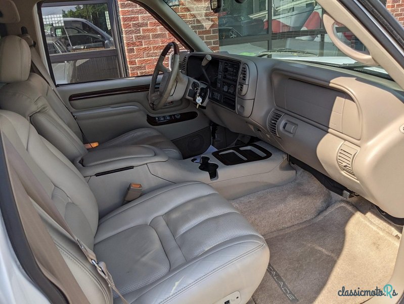 1995' Cadillac Escalade photo #5