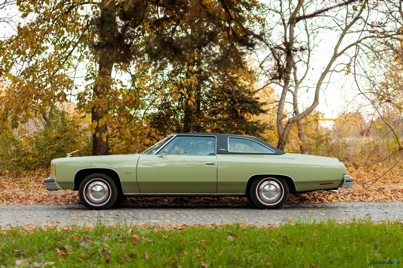 1974' Chevrolet Impala photo #2