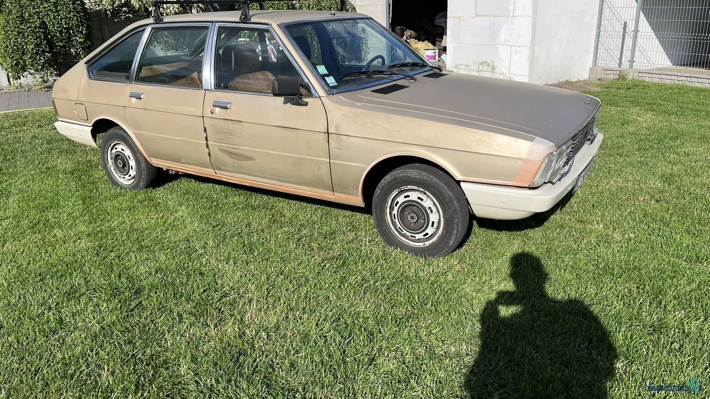 1977' Chrysler photo #2