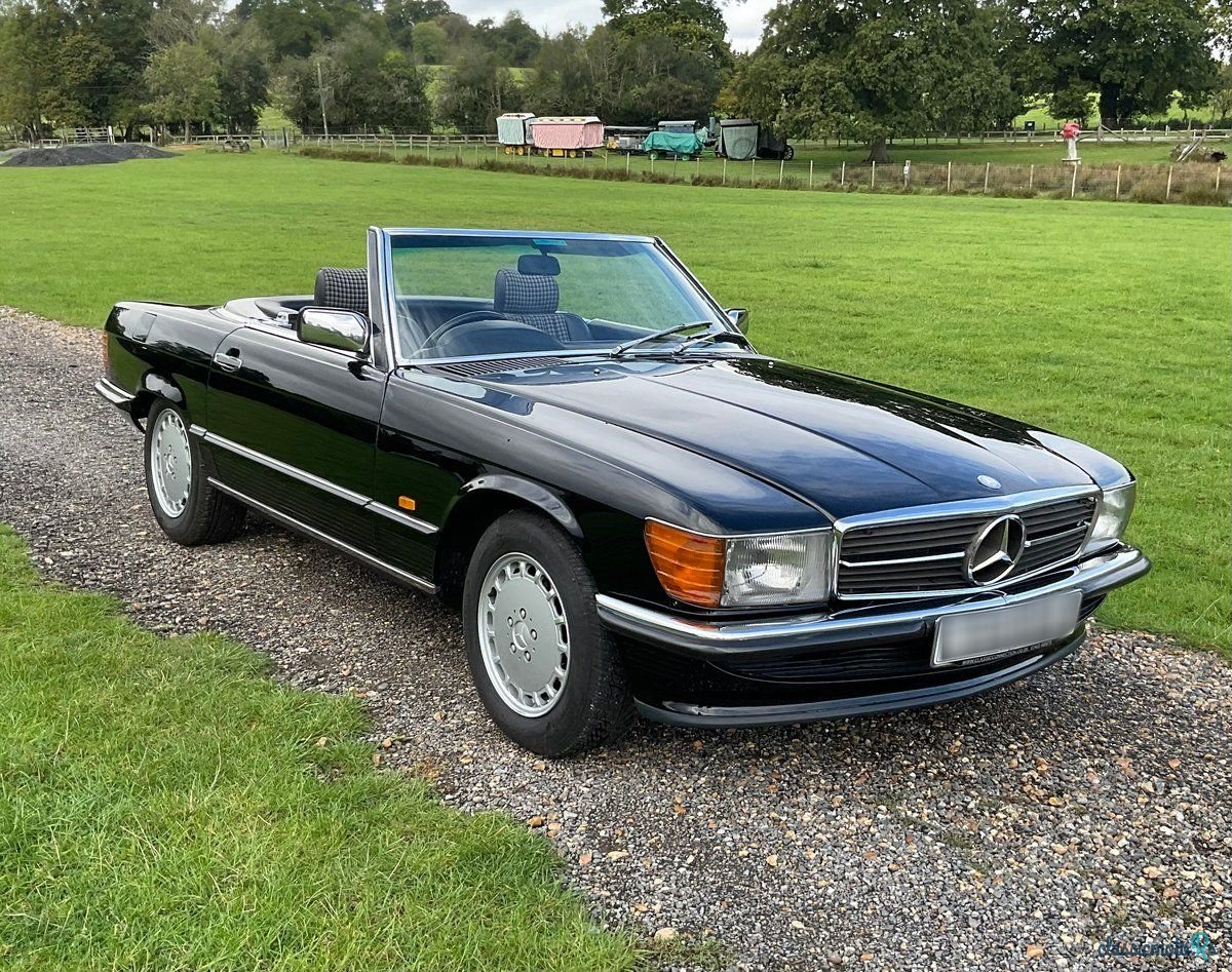 1988' Mercedes-Benz Sl Class photo #1