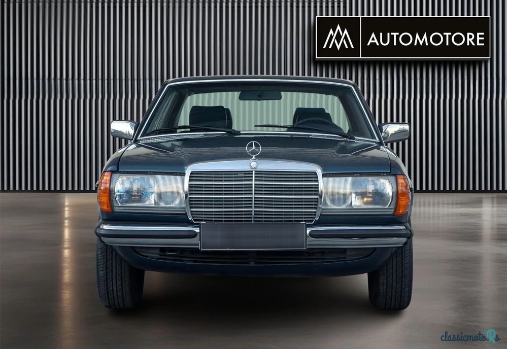 1979' Mercedes-Benz 280 photo #5
