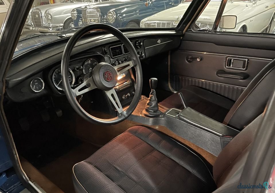 1973' MG MGB photo #6