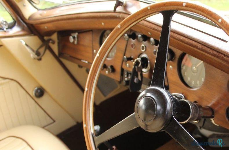 1947' Bristol 400 photo #2