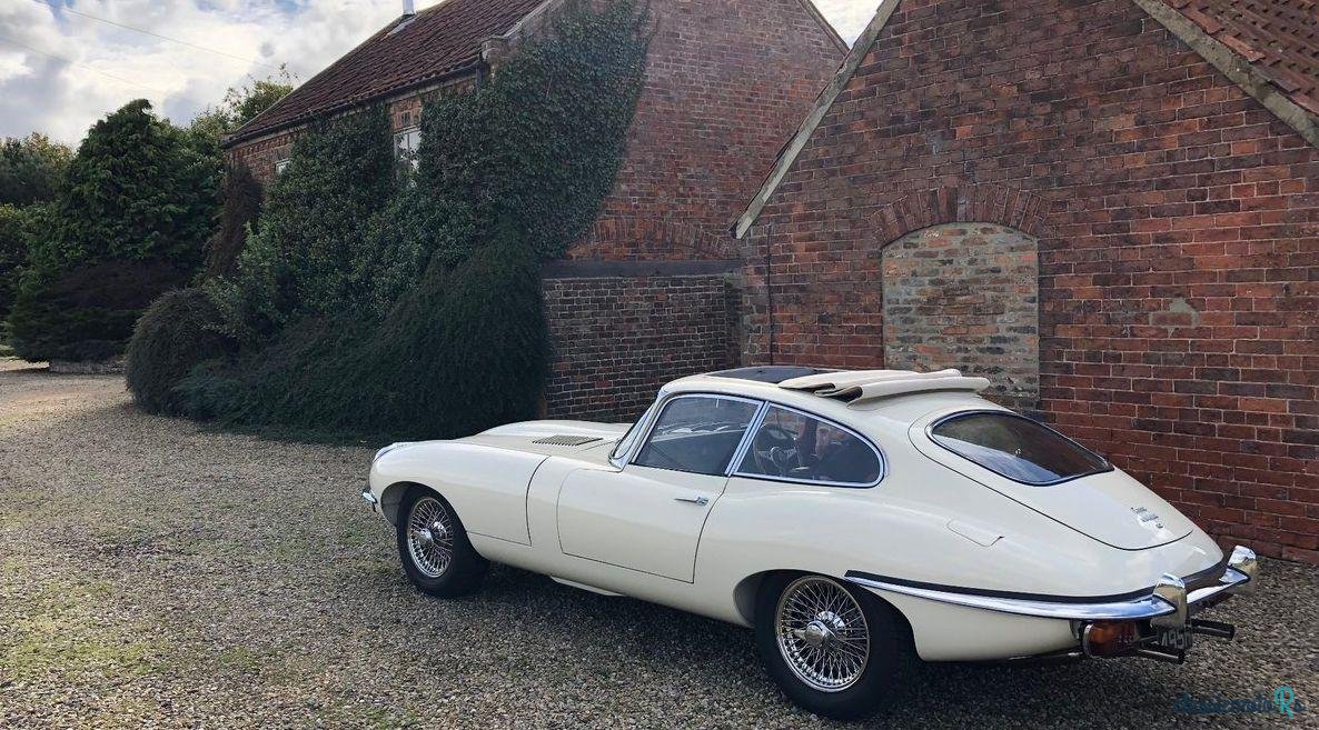 1970' Jaguar E-Type photo #4