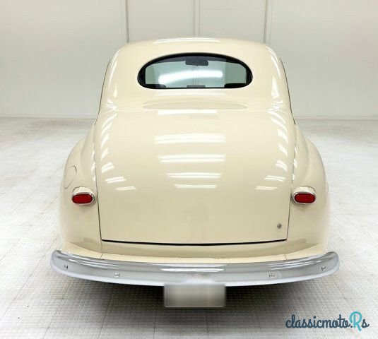 1948' Ford Super Deluxe photo #4
