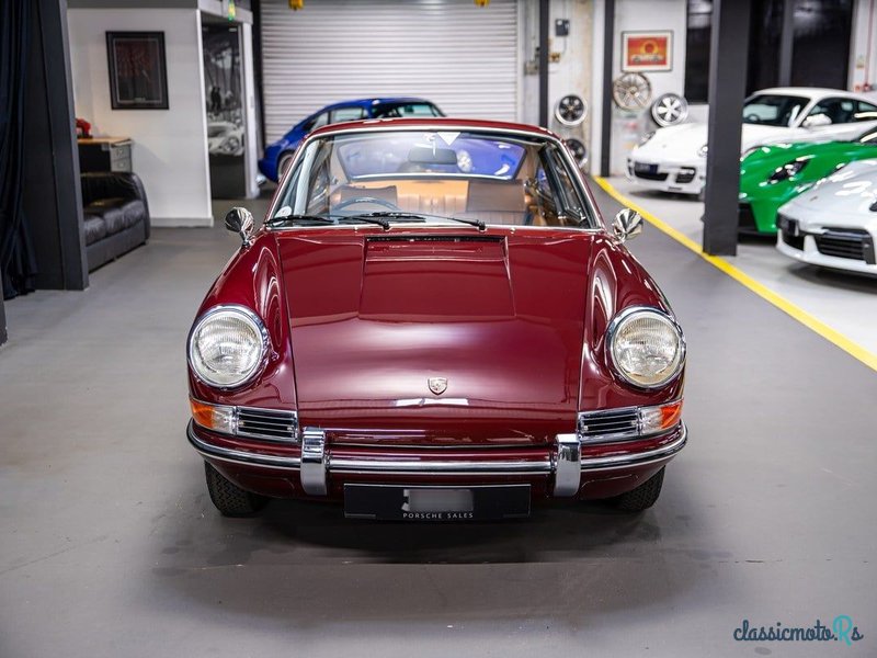 1968' Porsche 911 photo #3