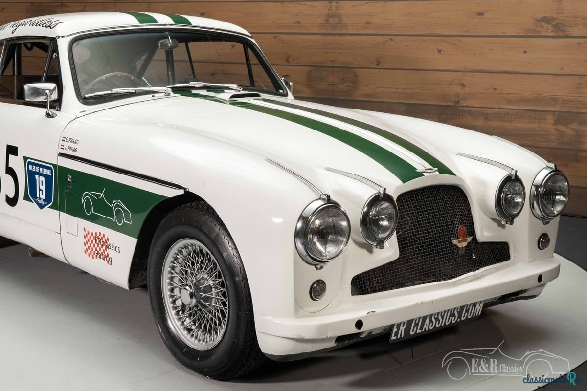 1955' Aston Martin Db2/4 photo #5