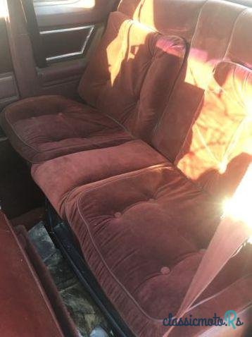 1984' Oldsmobile Cutlass Brougham photo #5