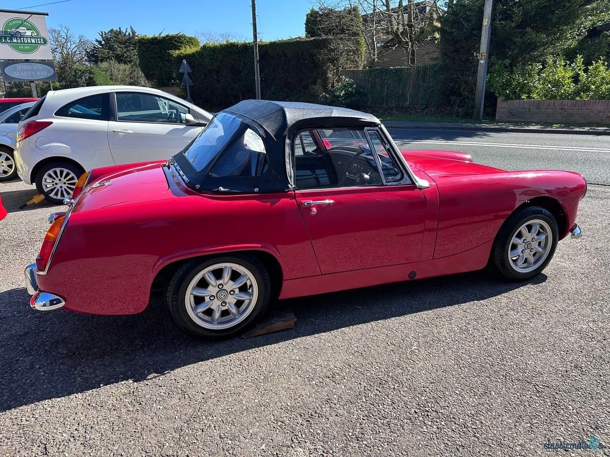 1967' MG Midget photo #4