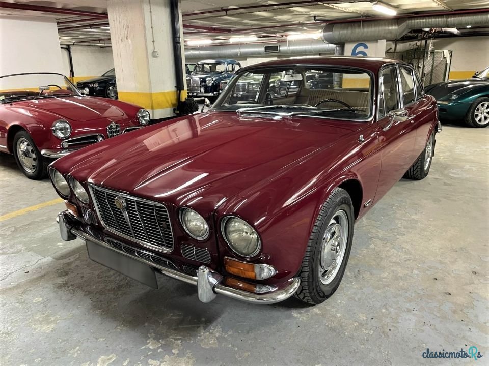 1969' Jaguar XJ photo #1