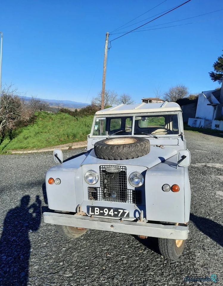 1968' Land Rover Serie II photo #3