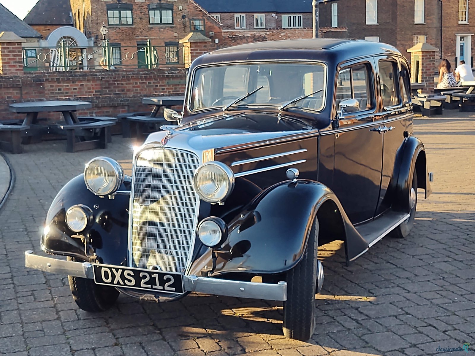 1935' Vauxhall Light Six 14 Deluxe photo #1