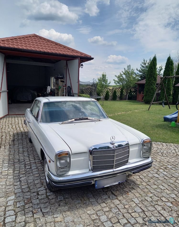 1970' Mercedes-Benz 250CE photo #2
