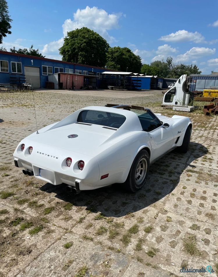 1975' Chevrolet Corvette photo #5
