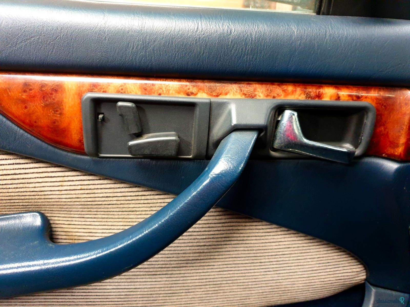 1984' Mercedes-Benz 380SEC photo #5