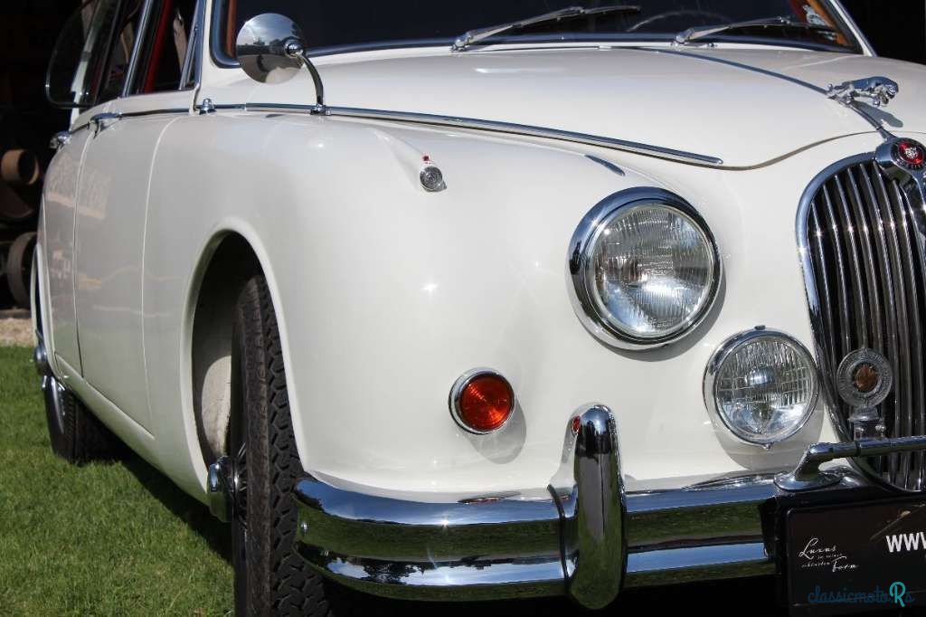 1964' Jaguar Mk II photo #4